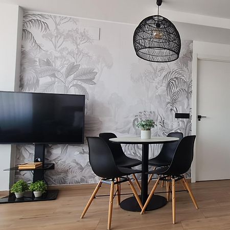 Apartment In The Center Of Alicante Exterior foto